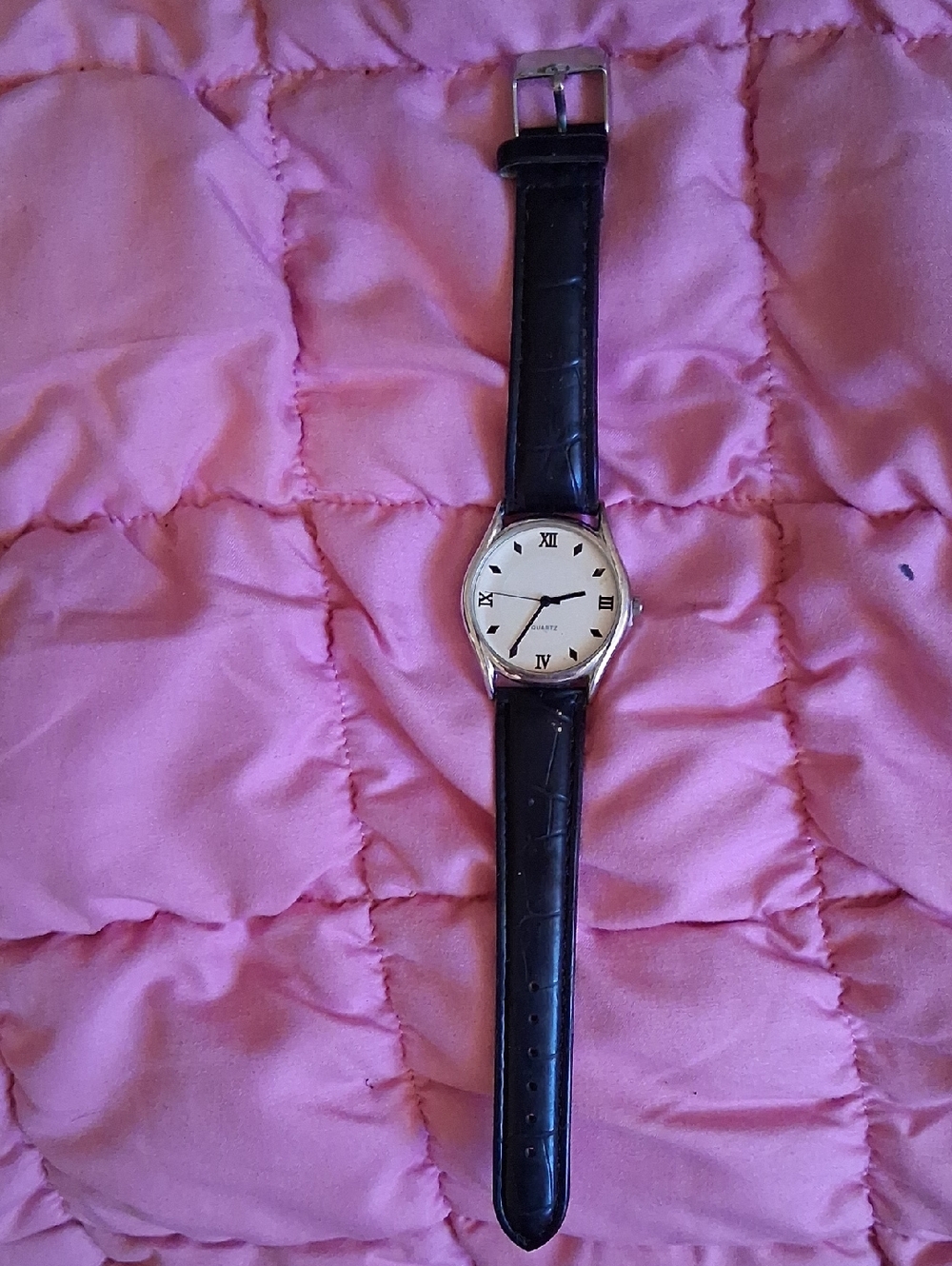 Quartz Watch - Picture 3 of 5